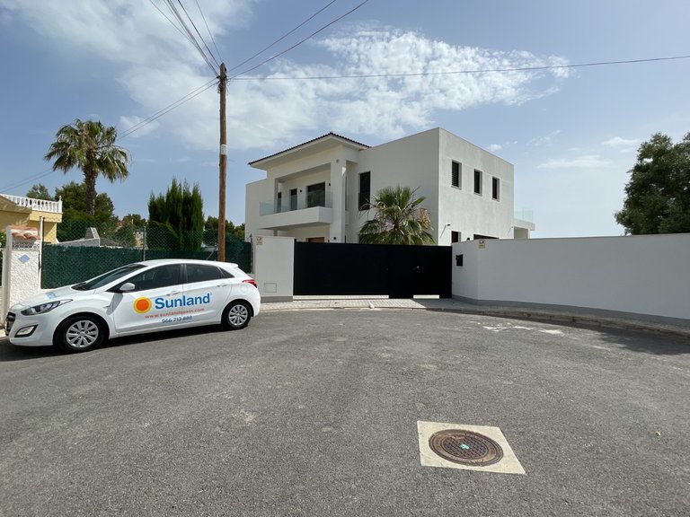 Villa for Sale in Ciudad Quesada, Alicante 49