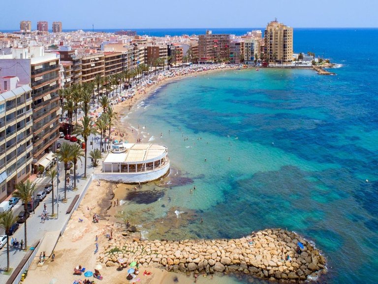 Apartment for Sale in Torrevieja, Alicante 34