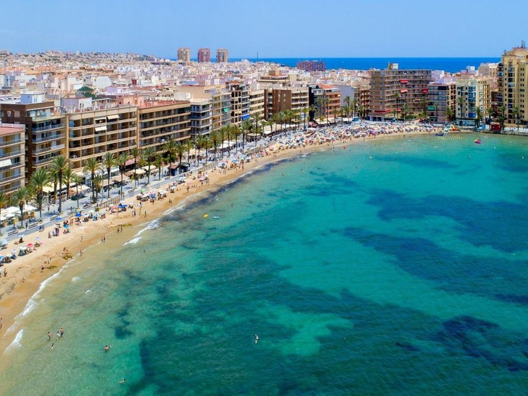 Apartment for Sale in Torrevieja, Alicante 36