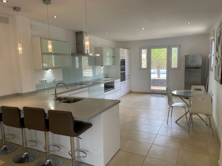 Villa for Sale in Monforte Del Cid, Alicante 12