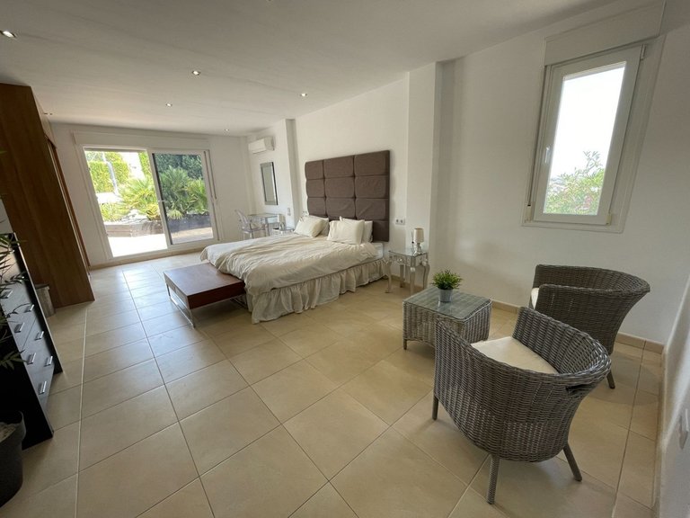 Villa for Sale in Monforte Del Cid, Alicante 17