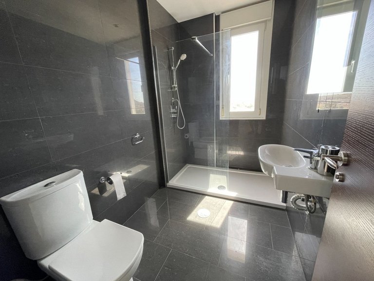 Villa for Sale in Monforte Del Cid, Alicante 26