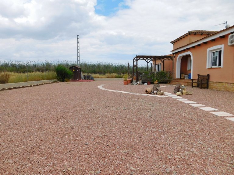 Villa for Sale in Dolores, Alicante 6