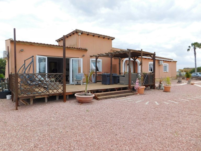 Villa for Sale in Dolores, Alicante 7