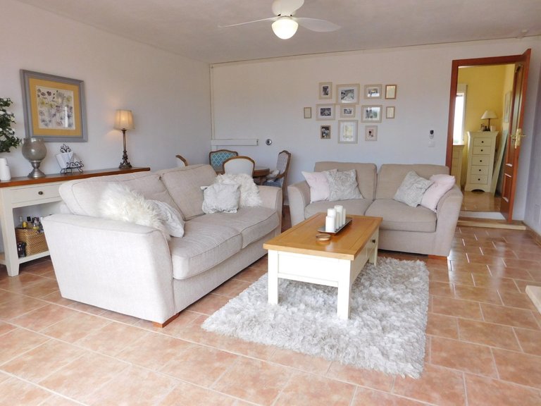 Villa for Sale in Dolores, Alicante 14