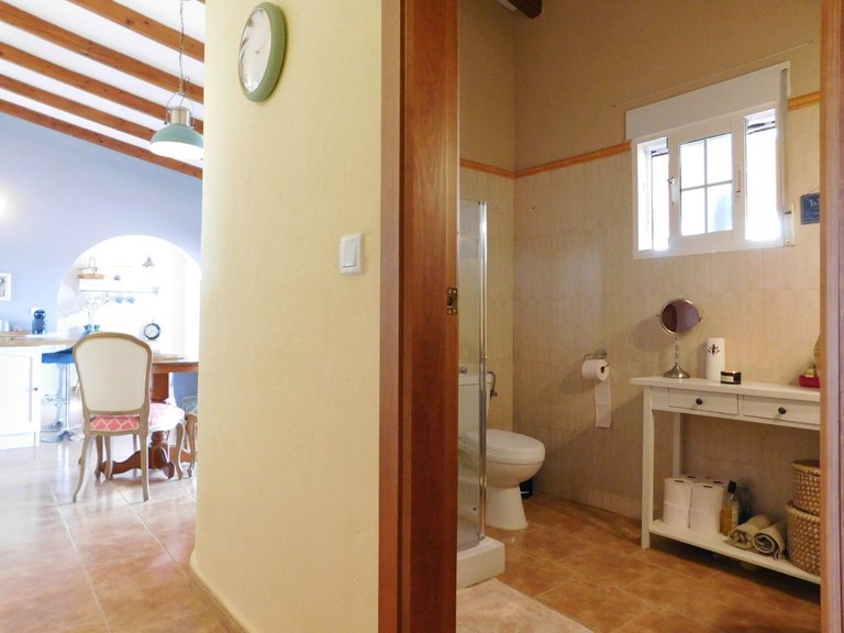 Villa for Sale in Dolores, Alicante 32