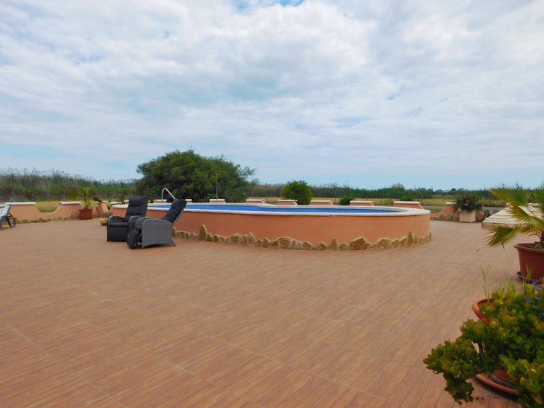 Villa for Sale in Dolores, Alicante 41