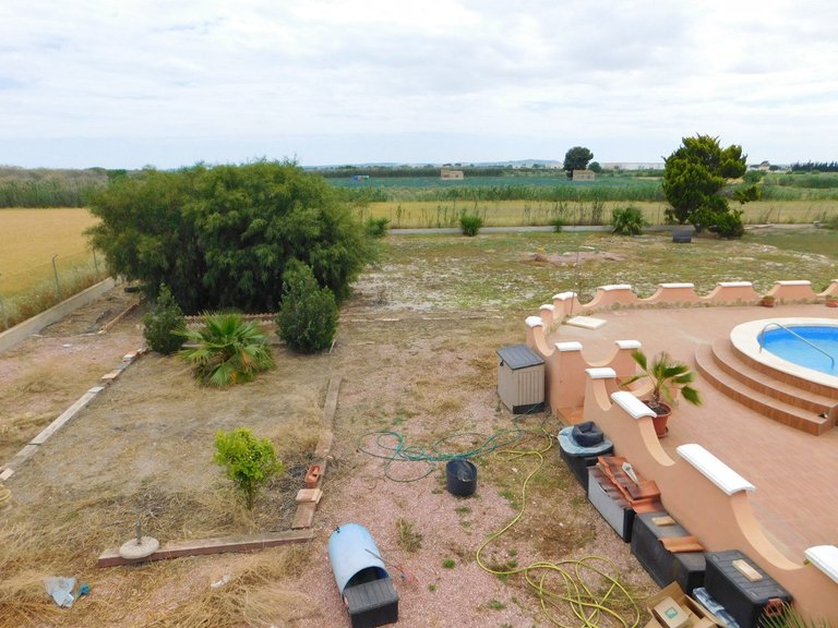 Villa for Sale in Dolores, Alicante 47