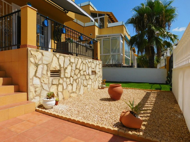 Villa for Sale in Villamartin, Alicante 6