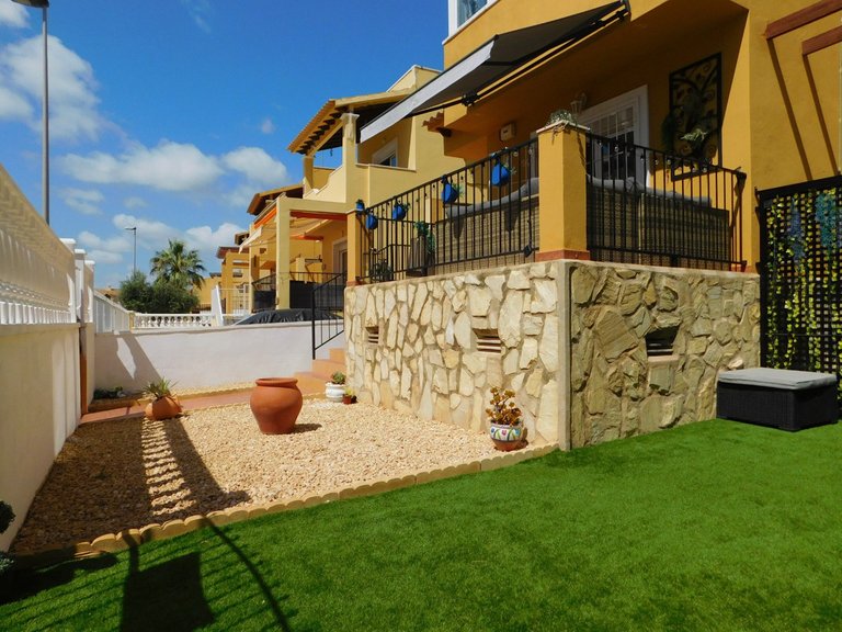 Villa for Sale in Villamartin, Alicante 7
