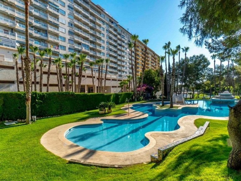 Apartment for Sale in Campoamor, Alicante 22