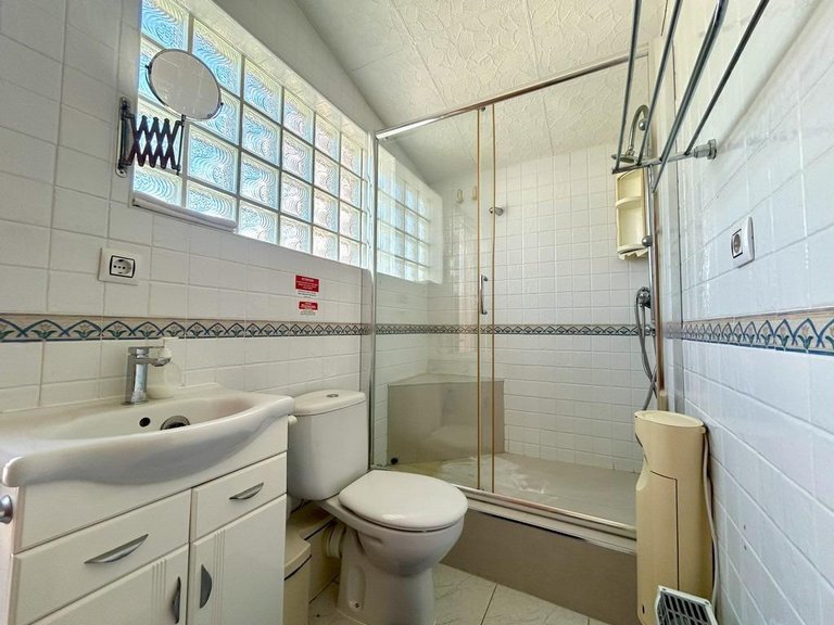 Villa for Sale in Cabo Roig, Alicante 33