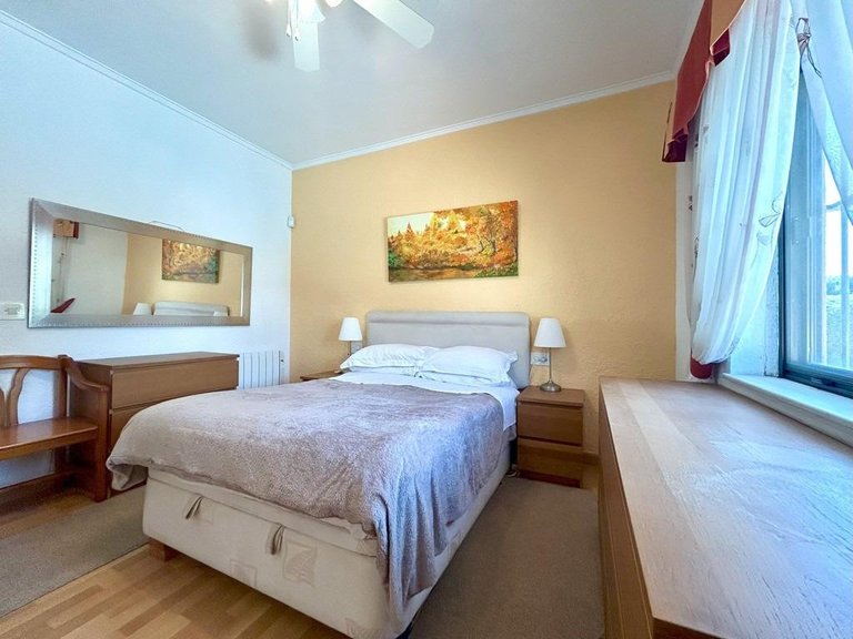 Villa for Sale in Cabo Roig, Alicante 36