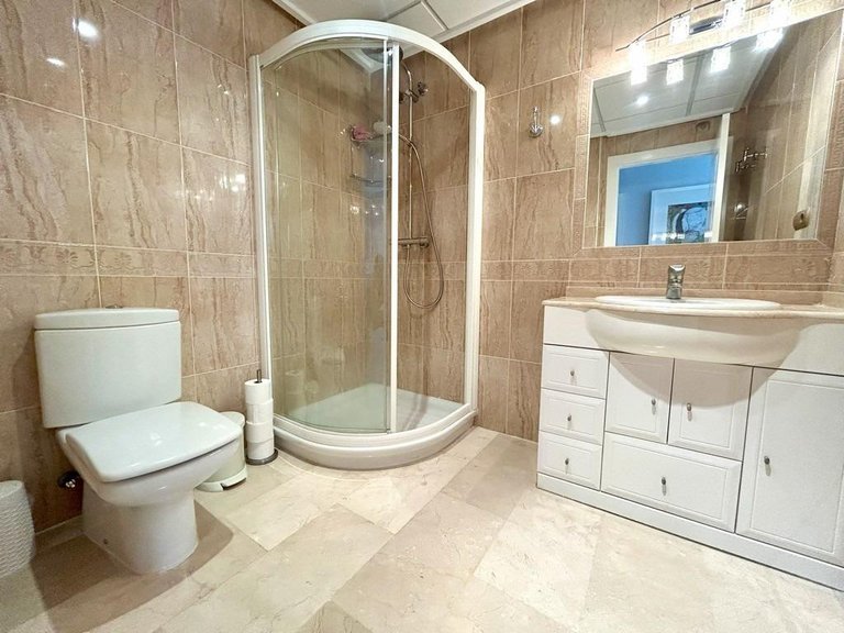Apartment for Sale in Cabo Roig, Alicante 17