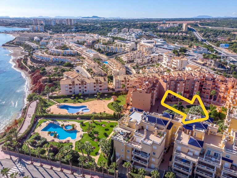 Apartment for Sale in Cabo Roig, Alicante 41