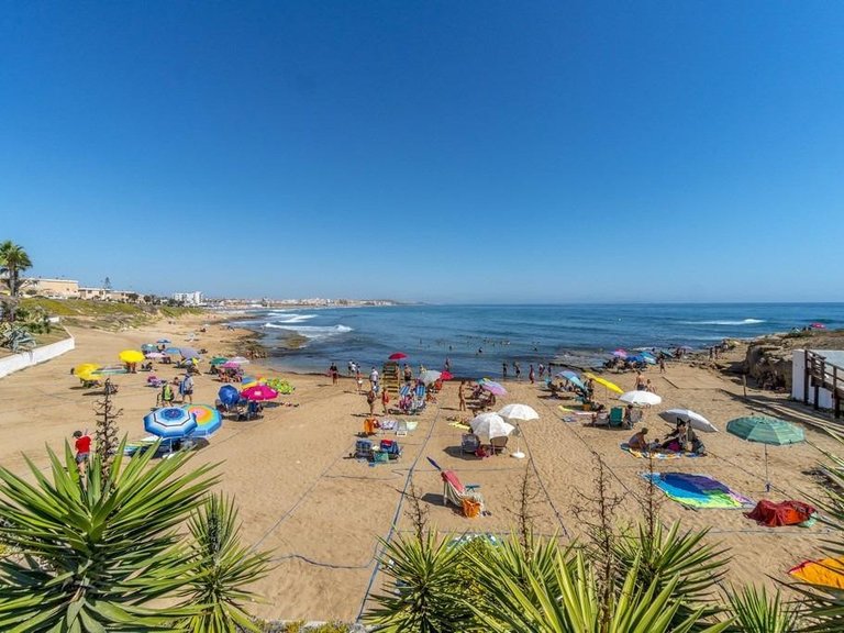 Apartment for Sale in Torrevieja, Alicante 14