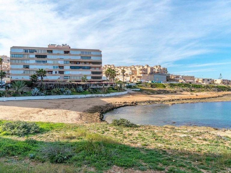 Apartment for Sale in Torrevieja, Alicante 16