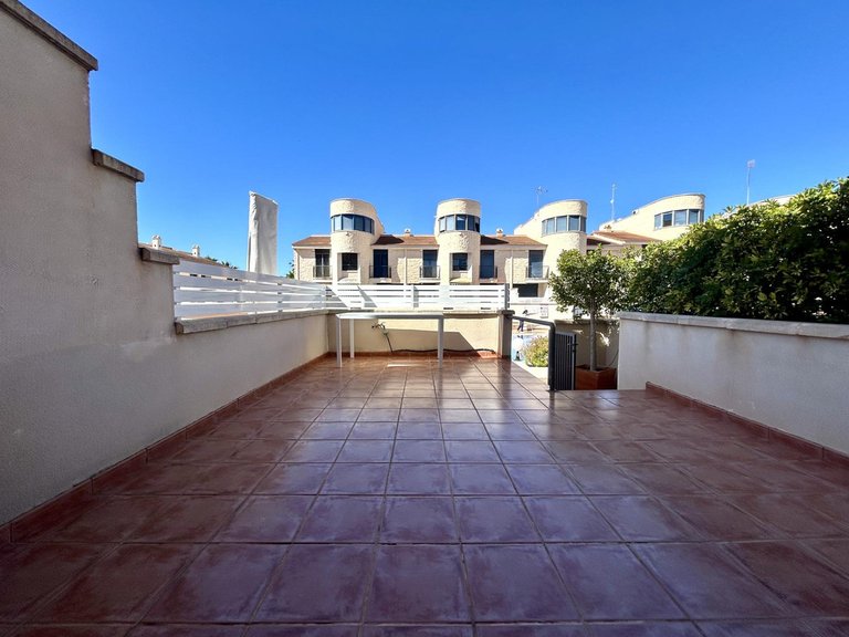 Town House for Sale in Cabo Roig, Alicante 21