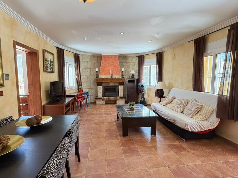 Villa for Sale in Orihuela, Alicante 16