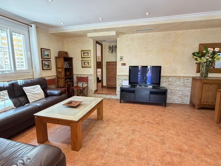 Villa for Sale in Orihuela, Alicante 36