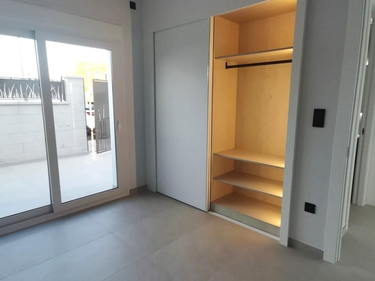 Villa for Sale in Los Montesinos, Alicante 12