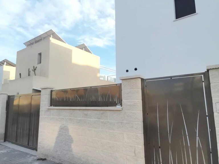 Villa for Sale in Los Montesinos, Alicante 27