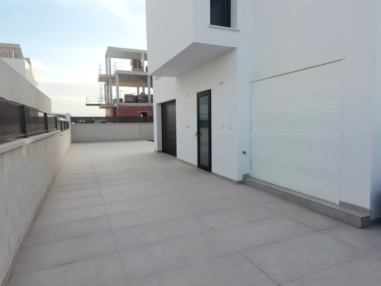 Villa for Sale in Los Montesinos, Alicante 29
