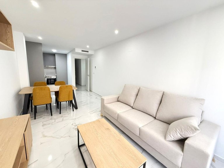 Apartment for Sale in Torrevieja, Alicante 1