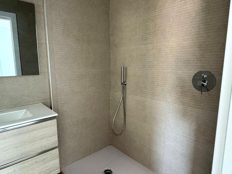 Villa for Sale in Torrevieja, Alicante 13