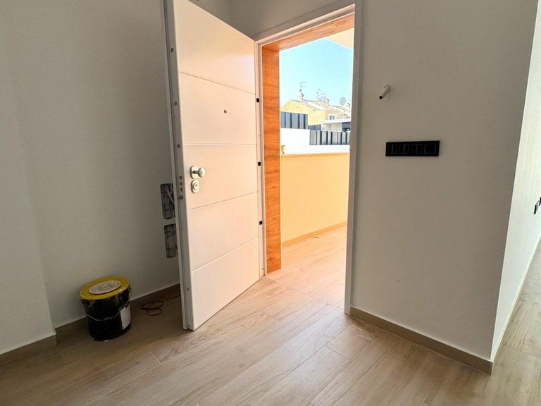 Villa for Sale in Torrevieja, Alicante 27