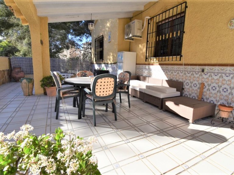 Villa for Sale in Villamartin, Alicante 23