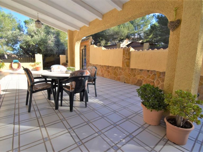 Villa for Sale in Villamartin, Alicante 24