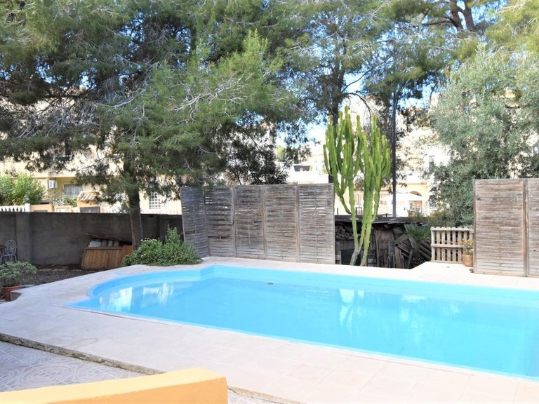 Villa for Sale in Villamartin, Alicante 29