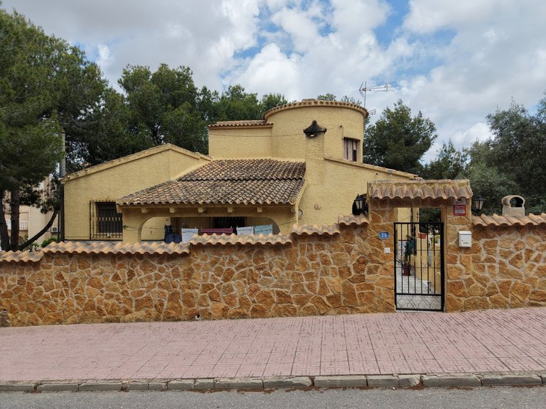 Villa for Sale in Villamartin, Alicante 30