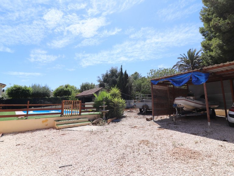 Villa for Sale in Algorfa, Alicante 39
