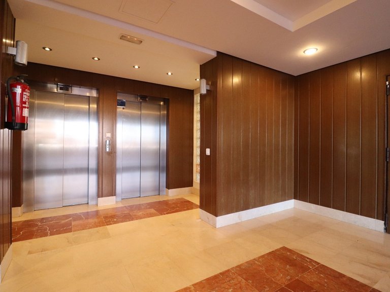 Apartment for Sale in Guardamar Del Segura, Alicante 32
