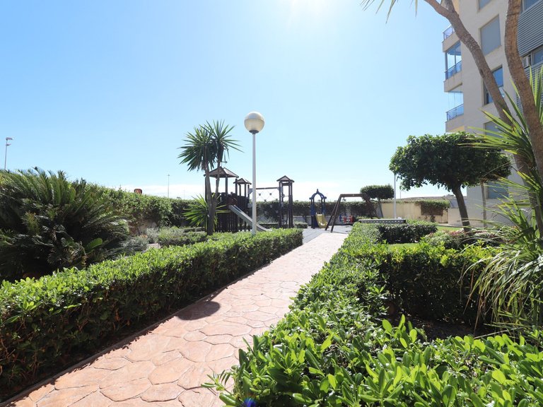 Apartment for Sale in Guardamar Del Segura, Alicante 33