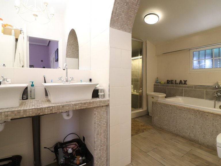 Villa for Sale in Almoradi, Alicante 19