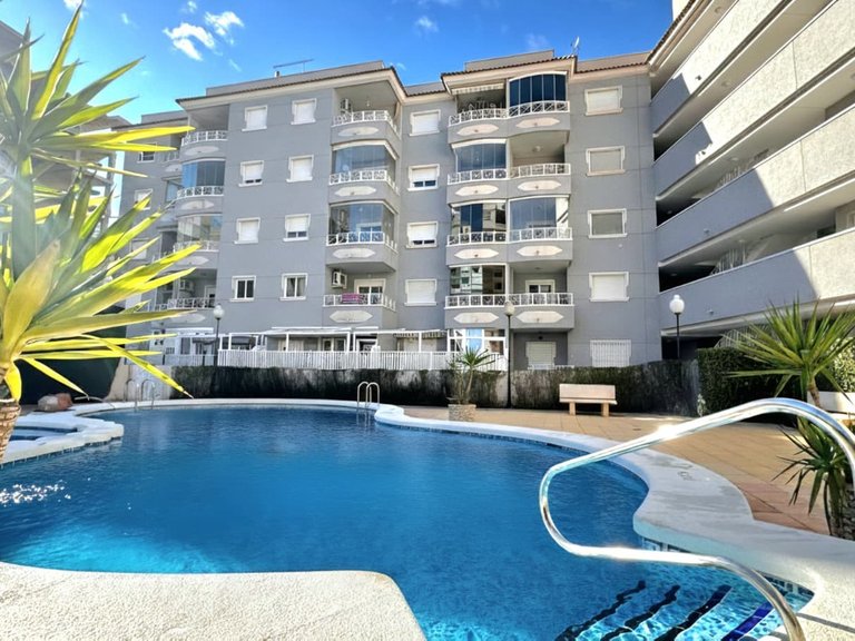 Apartment for Sale in Guardamar Del Segura, Alicante 1