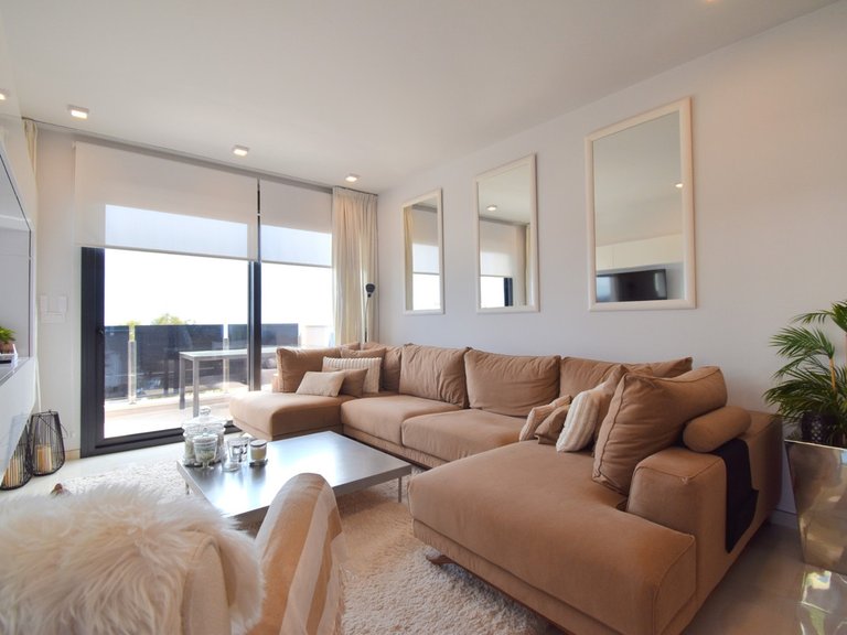 Apartment for Sale in Playa Flamenca, Alicante 3