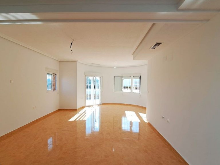 Villa for Sale in Catral, Alicante 5