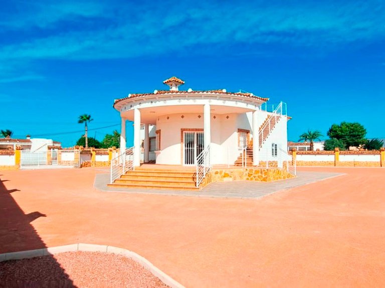 Villa for Sale in Catral, Alicante 13