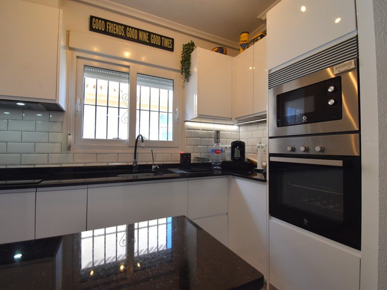 Villa for Sale in Playa Flamenca, Alicante 8