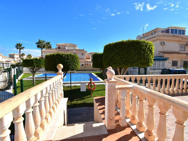 Villa for Sale in Playa Flamenca, Alicante 23