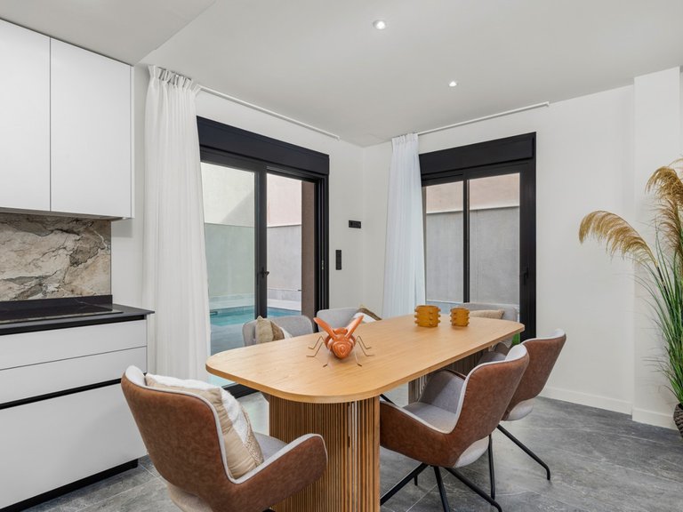 Villa for Sale in Pilar De La Horadada, Alicante 12