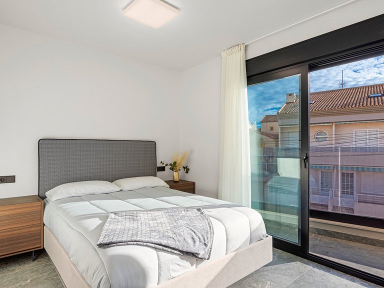 Villa for Sale in Pilar De La Horadada, Alicante 13
