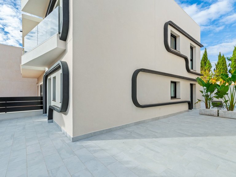 Villa for Sale in Pilar De La Horadada, Alicante 27