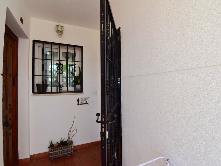 Apartment for Sale in Villamartin, Alicante 10