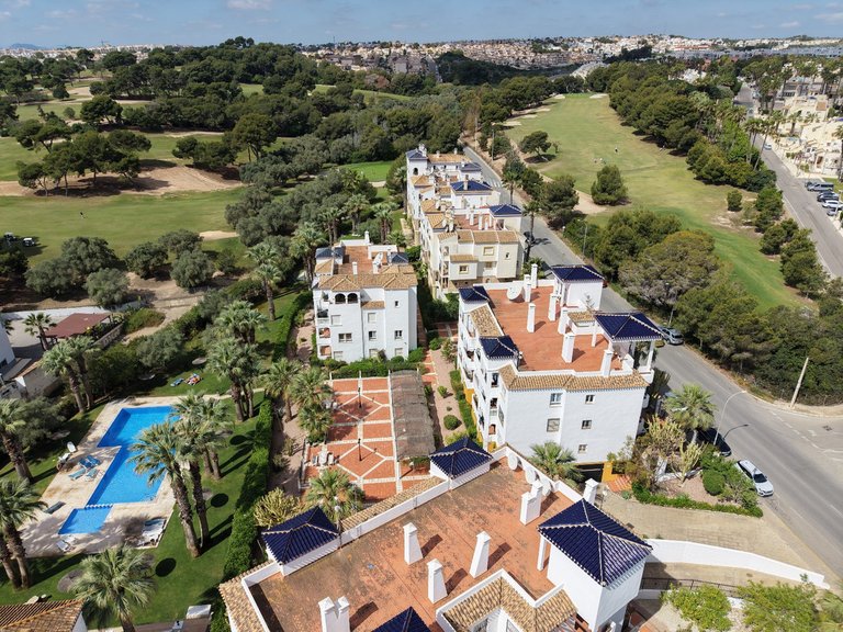 Apartment for Sale in Villamartin, Alicante 15