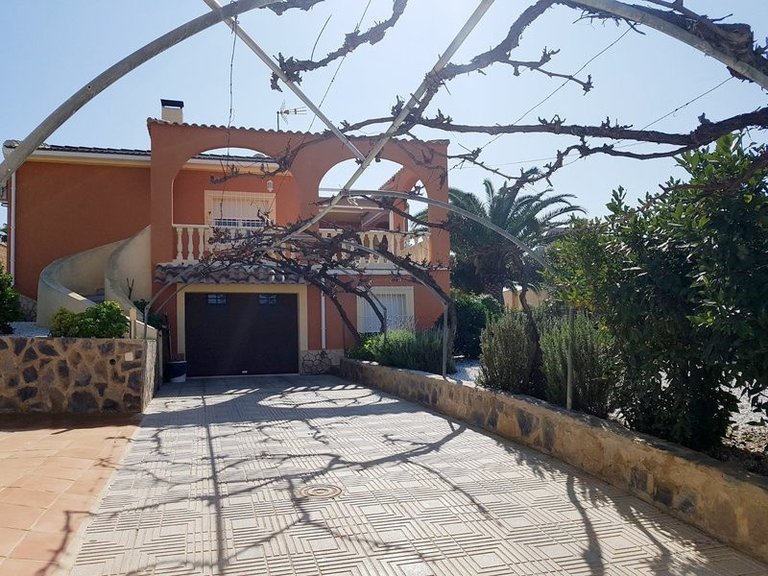 Villa for Sale in Los Balcones, Alicante 13